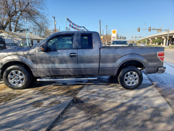 2014-ford-f-150-extended-cab-big-2